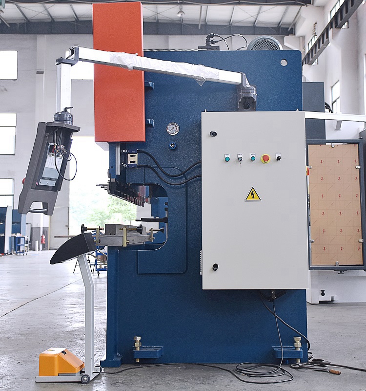 100t Cnc Metal Bending Machines, 3200 Mm Cnc Sheet Press Brake With E21 ماشین آلات خم کن فلزی 100 تنی، ترمز پرس ورق Cnc 3200 میلی متری با E21
