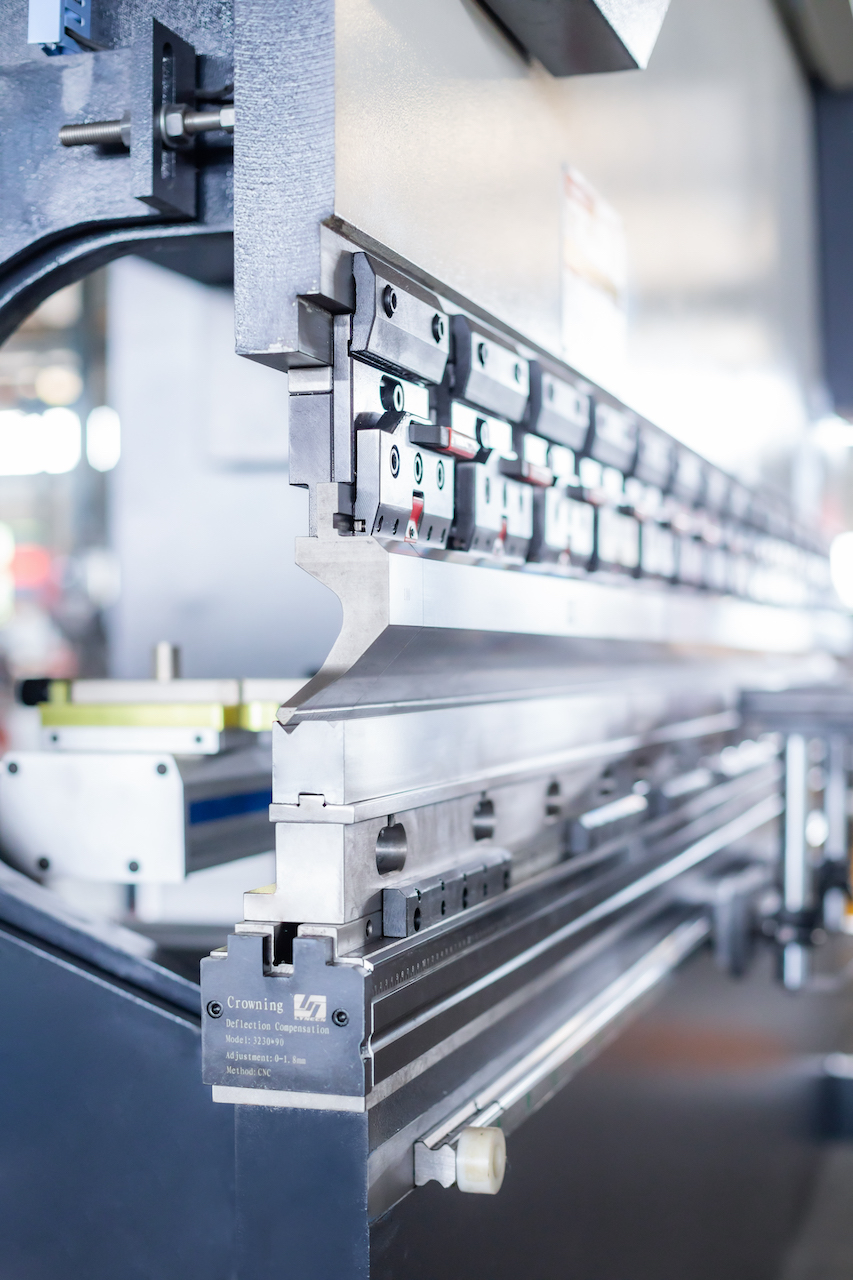 100t Hydraulic Cnc Brake Press Crowning Cnc Press Brake Delem 100t هیدرولیک Cnc پرس ترمز Crowning Cnc Press Brake Delem