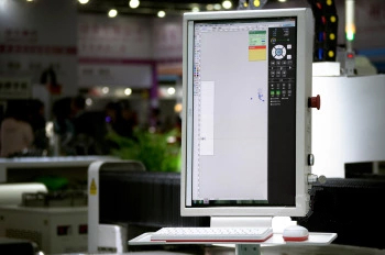 1500*3000mm 500w Racuys Or Ipg Fiber Laser Cutting Machine دستگاه برش لیزر فیبر 1500 * 3000 میلی متر 500 وات Racuys یا Ipg