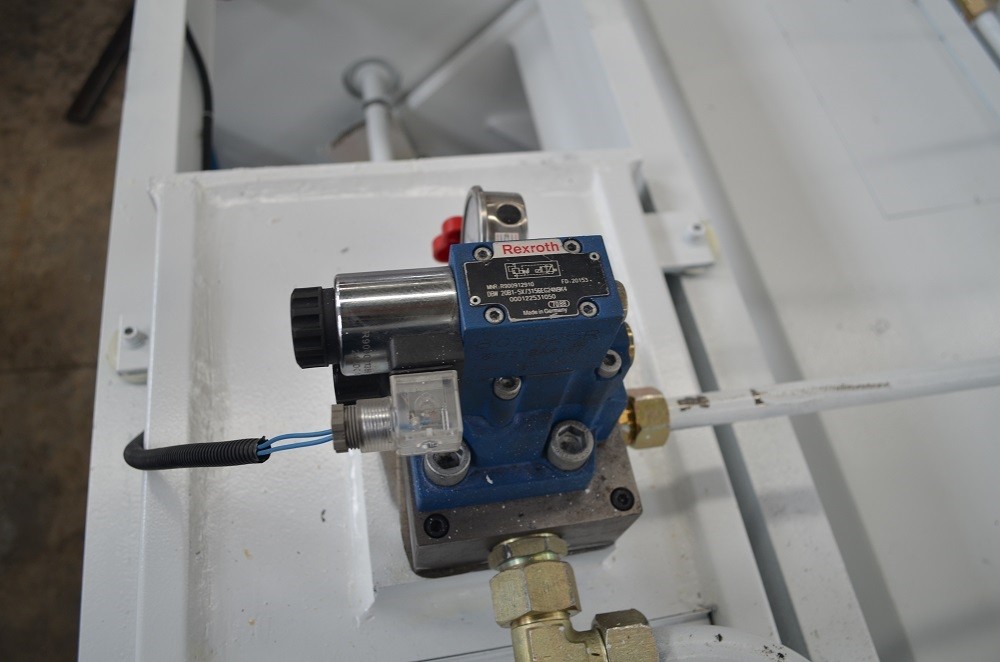 6*3200mm Guillotine Shears Metal Shear Hydraulic Iron Sheet Cutting Shearing Machine قیچی گیوتینی 6*3200 میلی متری دستگاه برش ورق آهن هیدرولیک برش فلز