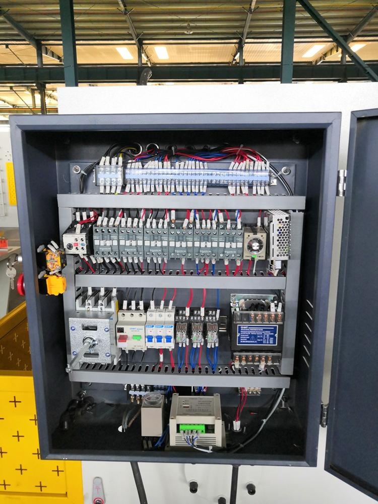 6mm Q11 Electric Sheet Plate Shearing Machine 8 Feet Sheet Metal Shearing Machine دستگاه برش ورق برقی 6 میلی متری Q11 دستگاه برش ورق فلزی 8 فوت