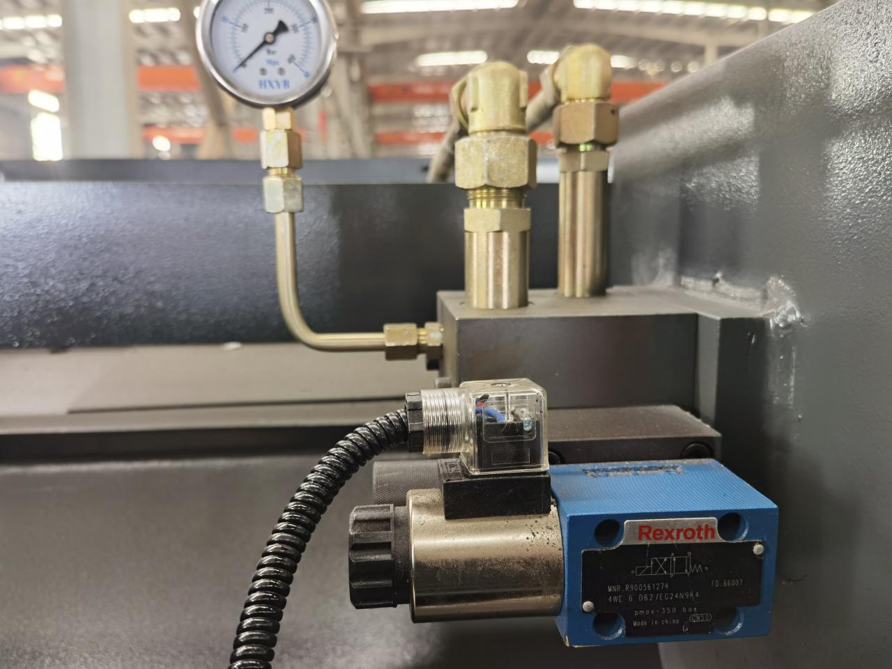 دستگاه برش ورق فولادی ضد زنگ 6x3200 میلی متر، دستگاه برش اتوماتیک ورق آهن