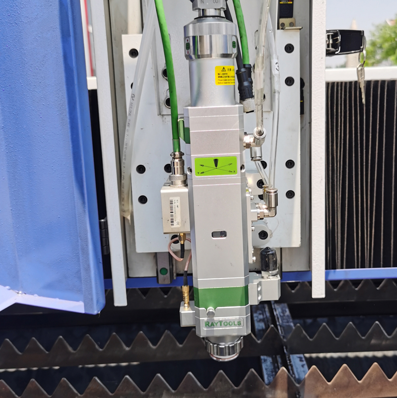 8mm 10mm Carbon Steel Laser Cutter 1530 4020 Cnc Fiber Laser Cutting Machine دستگاه برش لیزری برش لیزری 8 میلی متری 10 میلی متری کربن فولادی 1530 4020 Cnc فیبر دستگاه برش لیزری