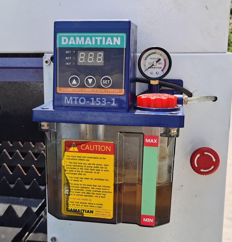 8mm 10mm Carbon Steel Laser Cutter 1530 4020 Cnc Fiber Laser Cutting Machine دستگاه برش لیزری برش لیزری 8 میلی متری 10 میلی متری کربن فولادی 1530 4020 Cnc فیبر دستگاه برش لیزری