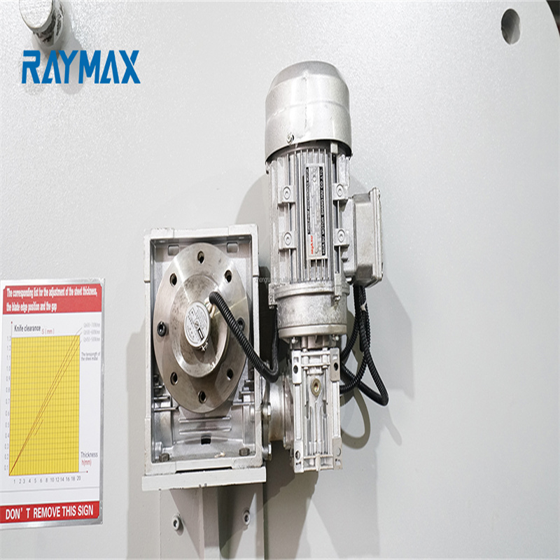 دستگاه برش گیوتین آلومینیومی گیوتین فلزی هیدرولیک Cnc