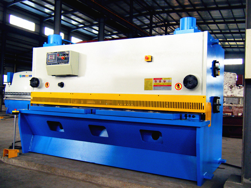 Aluminium Cutting Machine Hydraulic Guillotine Shearing Machine Pendulum Plate Shears دستگاه برش آلومینیوم دستگاه برش گیوتین هیدرولیک قیچی صفحه آونگی