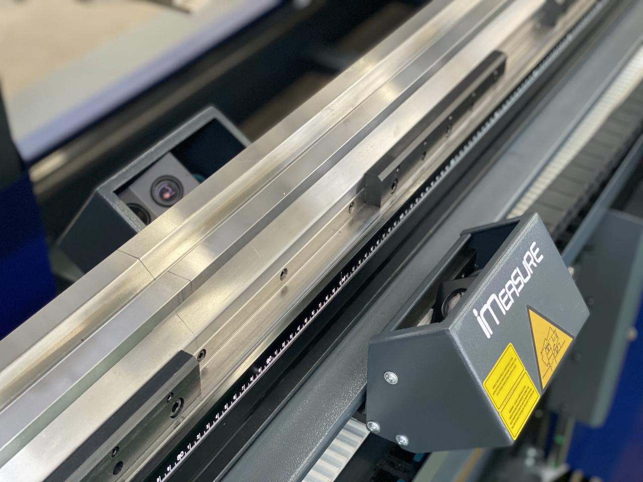 China 220t Cnc Bending Machine 6+1 Axis Hydraulic Press Brake Price قیمت دستگاه خم کن پرس هیدرولیک 6+1 محور چین 220 تن