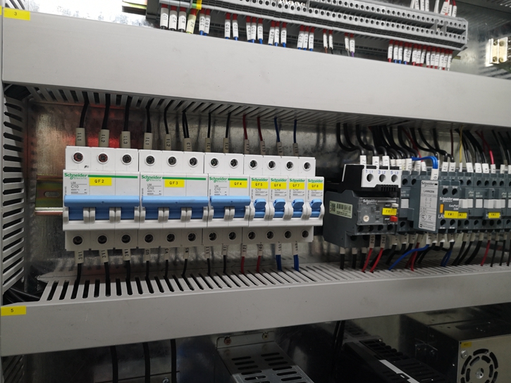 Delem Da66t 125 3+1 4+1 6+1 8+1 Cnc Hydraulic Press Brake For Metal Plate Bending Delem Da66t 125 3+1 4+1 6+1 8+1 CNC پرس هیدرولیک ترمز برای خم شدن صفحه فلزی