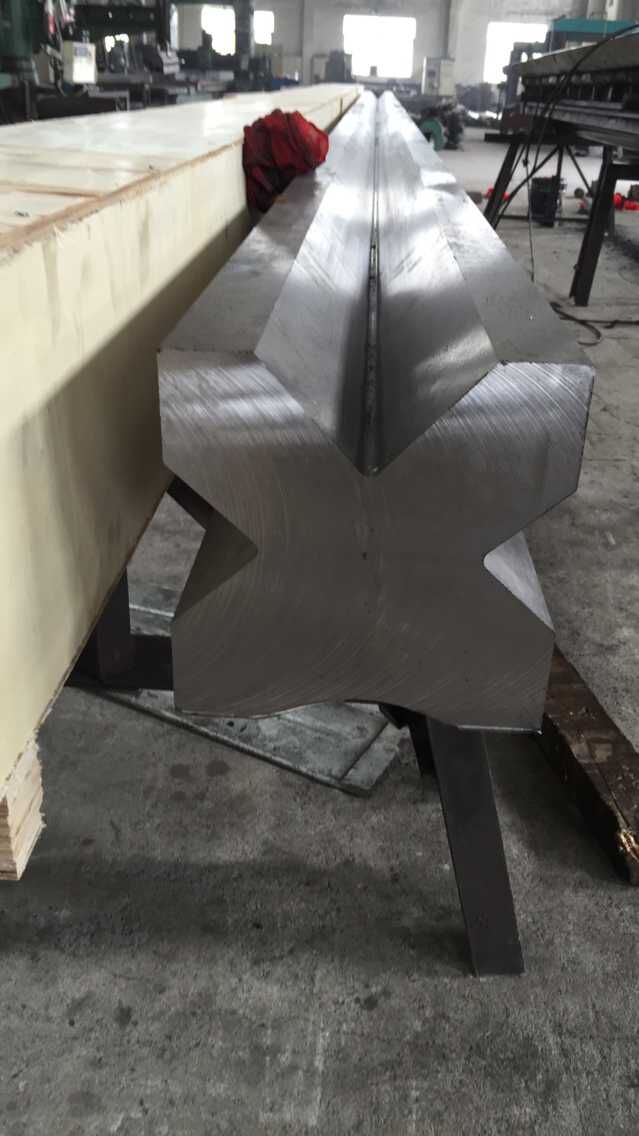 دستگاه خم کن ورق پر قدرت تمام اتوماتیک و دستگاه ترمز پرس Cnc