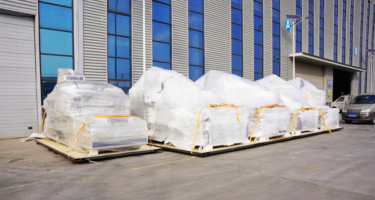 Laser Source 2000w 3000w Fiber Laser Cutting Machine دستگاه برش لیزری منبع لیزر 2000w 3000w فیبر