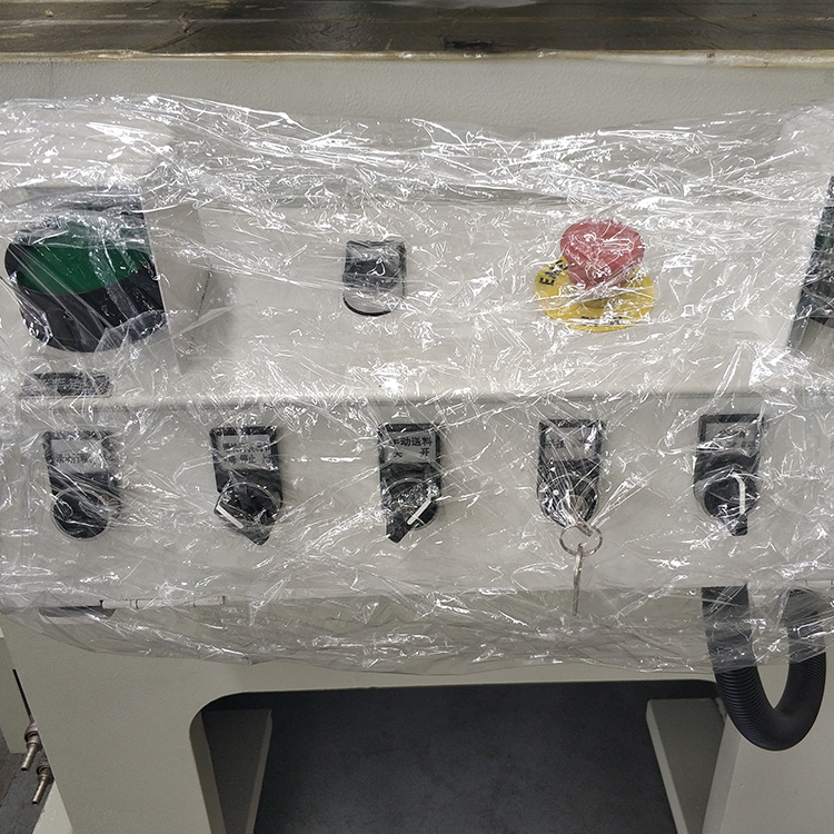 Pneumatic Friction Clutch High Performance Punch Press Machine دستگاه پرس پانچ کلاچ اصطکاکی پنوماتیک با عملکرد بالا