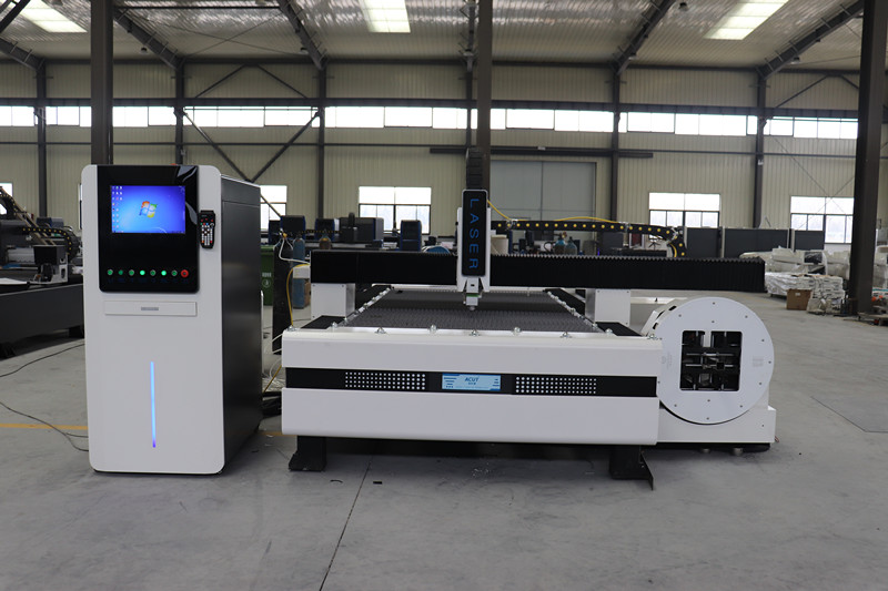 Rotary Cnc Metal Pipe Tube Sheet Laser Cutter 2000w Fiber Laser Cutting Machine دستگاه برش لیزری فیبر 2000 وات لوله لوله فلزی روتاری Cnc