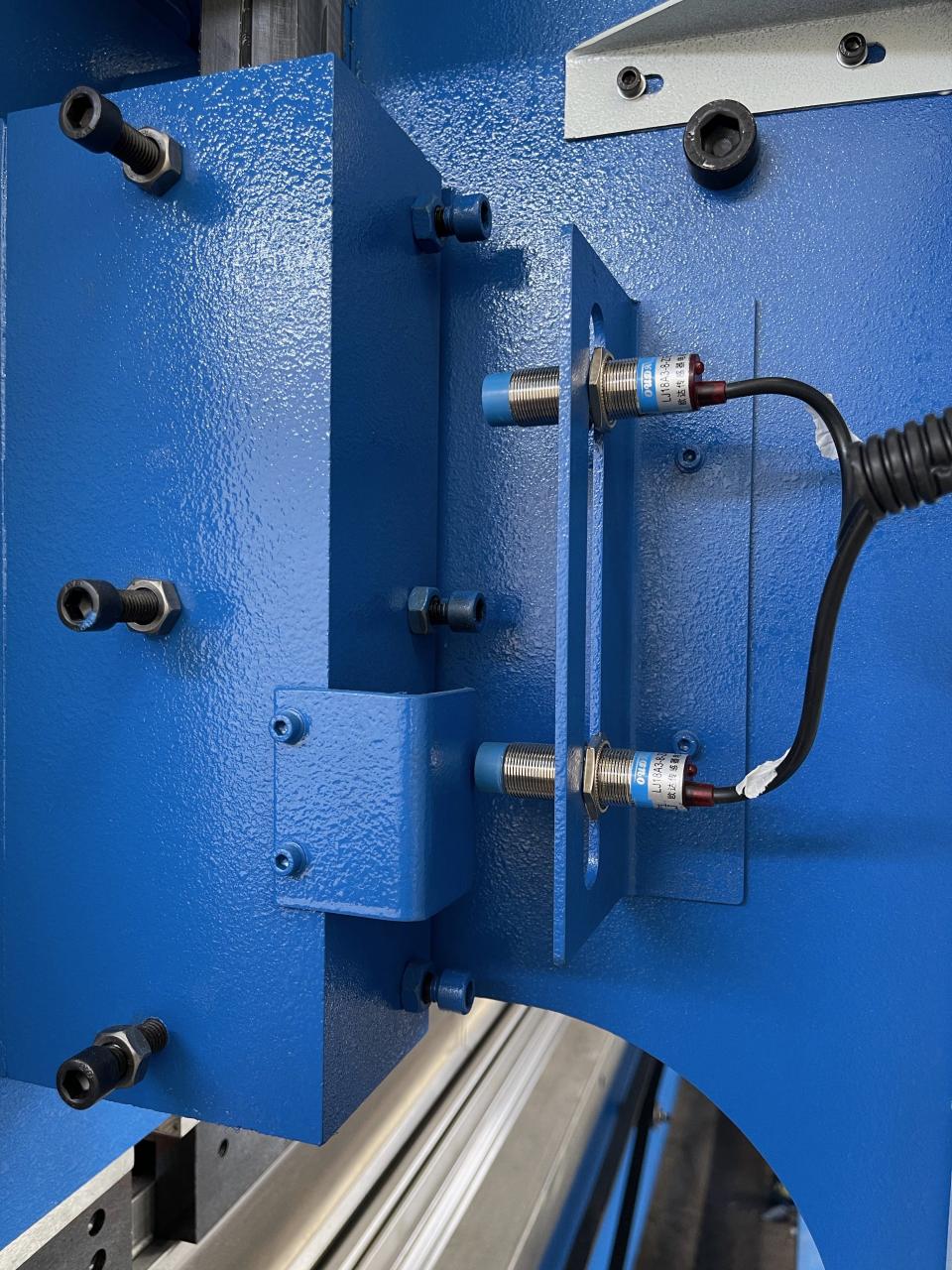 دستگاه خم کن ورق دستی Wc67k-400T Cnc Plc دستگاه ترمز پرس هیدرولیک Nc