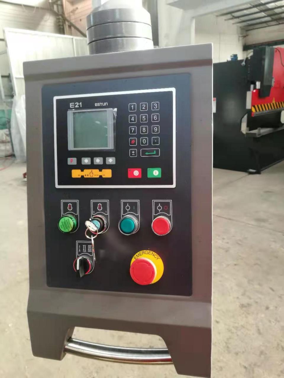 Wc67y-160 4000 Hydraulic Press Brake Cnc Metal Bending Machine For 4000mm Width Steel Wc67y-160 4000 هیدرولیک پرس ترمز ماشین خم فلزی Cnc برای فولاد با عرض 4000 میلی متر